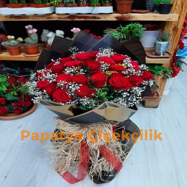 Erzurum Çiçek Gönder 35 Adet Kırmızı Gül