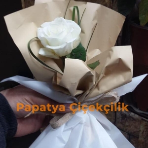  Erzurum Çiçek Gönder - Tek Beyaz Gül 